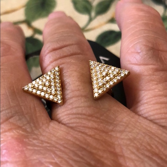 Pointed triangles base metal 22K plating NEW - Picture 2 of 3